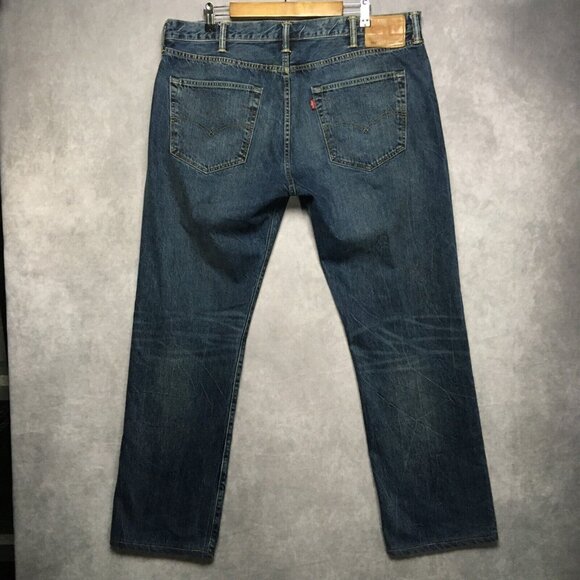 Levis Mens 501 Original Fit Blue Jeans size 40x34 Premium Denim Button Fly - Picture 4 of 15